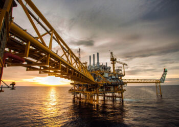 Inversiones en contratos de E&P inician 2023 de capa caída