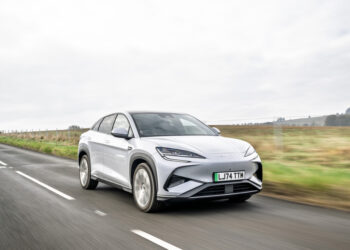 BYD supera a Tesla, registra 4,27 millones de vehículos vendidos y un aumento de ingresos interanual del 29%