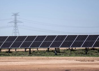 Repsol vende a Stonepeak 46.3% de proyectos solares en EE.UU. por 340 mdd