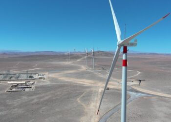 Repsol inicia producción de energía eólica en Chile