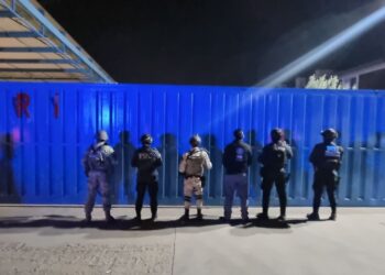 Guanajuato asegura gasolinera no autorizada con 23 mil litros de combustible ilegales