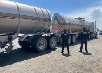 Guanajuato asegura pipa con 64 mil litros de diésel robados