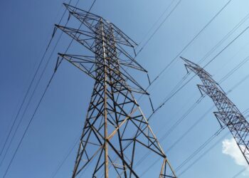 Sener aumentará hasta 60% de insumos y materiales nacionales para proyectos de la CFE 