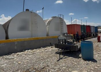 Aseguran un millón 200 mil litros de combustibles ilegales en Nuevo León 