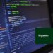 Schneider Electric firma convenio con One Click para impulsar descarbonización industrial   