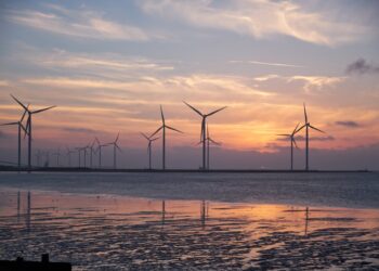 Europa planea invertir 68 mil MDE en proyectos de energías renovables en Colombia