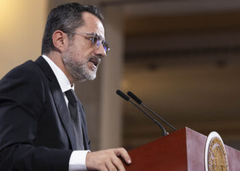 Profeco reporta 86% de avance de estrategia de precios de gasolina en Región Norte