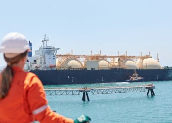 Woodside Energy y Hyundai impulsarán el manejo de Gas Natural Licuado y la industria logística