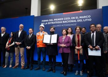 Rio Tinto y Enami explotarán yacimientos de litio en Chile 