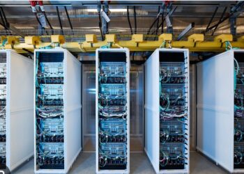 Data centers en México crecen con el T-MEC, pero la energía y el agua frenan su expansión