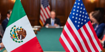 México y EU preparan revisión del T-MEC con foco en reglas de origen y dumping