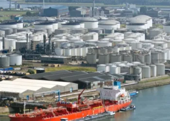 Pemex frena envío de petróleo a Cuba en medio de tensiones con Estados Unidos