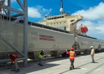 Pemex hace alianza con Corredor Interoceánico para transportar hidrocarburos