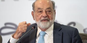 Utilidad de Grupo Carso se desploma 44.5% en 2025, arrastrada por infraestructura y materiales