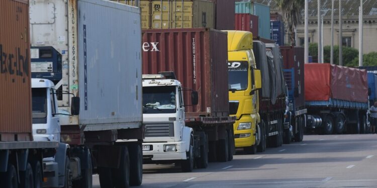 SICT abre consulta pública para NOM sobre transporte de mercancías peligrosas