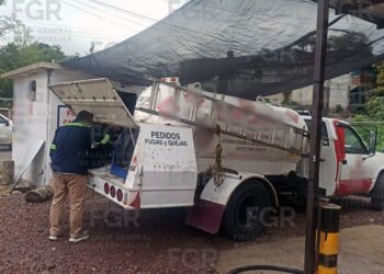 FGR asegura más de 9 mil litros de huachicol en gasera de Puebla