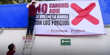  El que avisa no es traidor, Profeco exhibe con lonas a gasolineras por precios altos