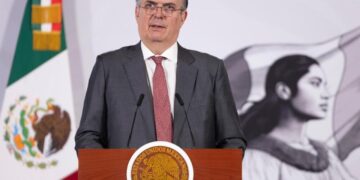Ebrard acelera Polos del Bienestar y atrae inversión con Foxconn rumbo al T-MEC