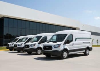 ZEE impulsa gestión eficiente de flotas eléctricas