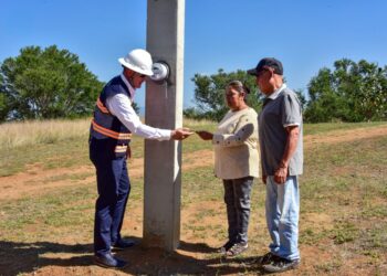 CFE estima tener 60 millones de usuarios activos en 2037