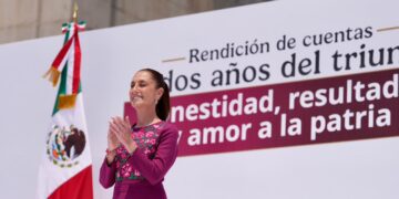 Sheinbaum presume avances en Pemex y CFE; apuesta por más energías renovables