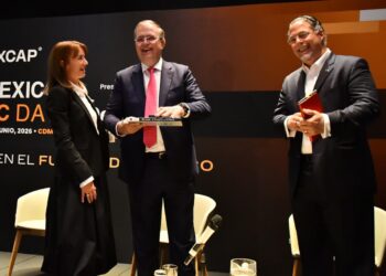 Ebrard apuesta por semiconductores: “México va a participar y eso significa millones de dólares”
