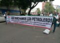 Jubilados de Pemex y CFE protestan en Gobernación contra recorte a pensiones