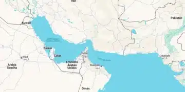 Apertura del Estrecho de Ormuz libera 34 millones de barriles de petróleo