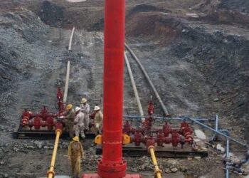 Pemex cierra el pozo Krem-1 tras casi cinco meses de fuga; persisten denuncias por daños a la salud y al ambiente