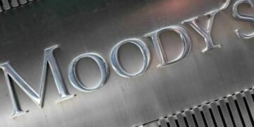 México tiene potencial para liderar la IA, pero la energía y el talento lo frenan: Moody’s