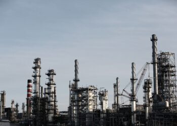 Pemex quiere producir más gasolina, pero sus coquizadoras siguen sin estar listas