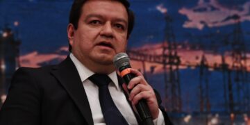 Pemex abre la puerta a más inversión privada; este es el plan para fortalecer la petrolera