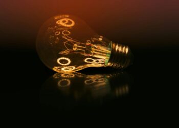 ¿Tu empresa consume mucha energía? Conuee publica las nuevas reglas de registro para grandes usuarios