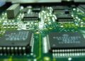 México busca impulsar la industria de semiconductores: Economía y Canieti preparan proyectos